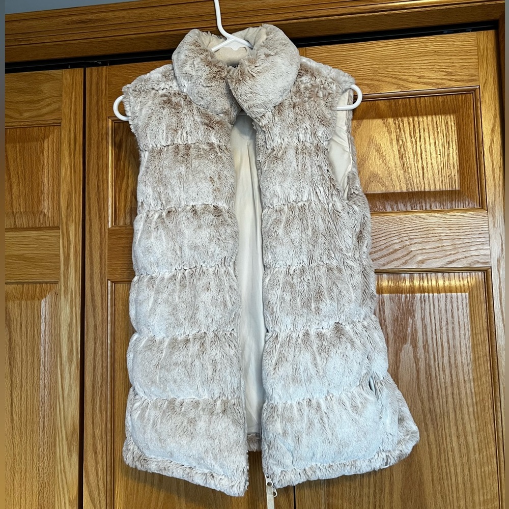 Faux Fur - Athleta Vest - Size Medium
